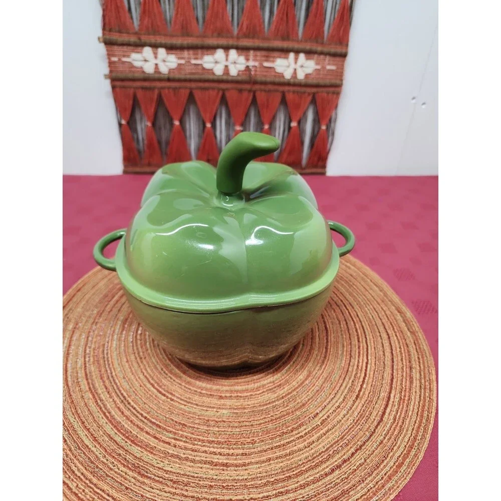 Technique Green Bell Pepper Enameled Cast Iron Dutch Oven Whimsical Cooking NWT